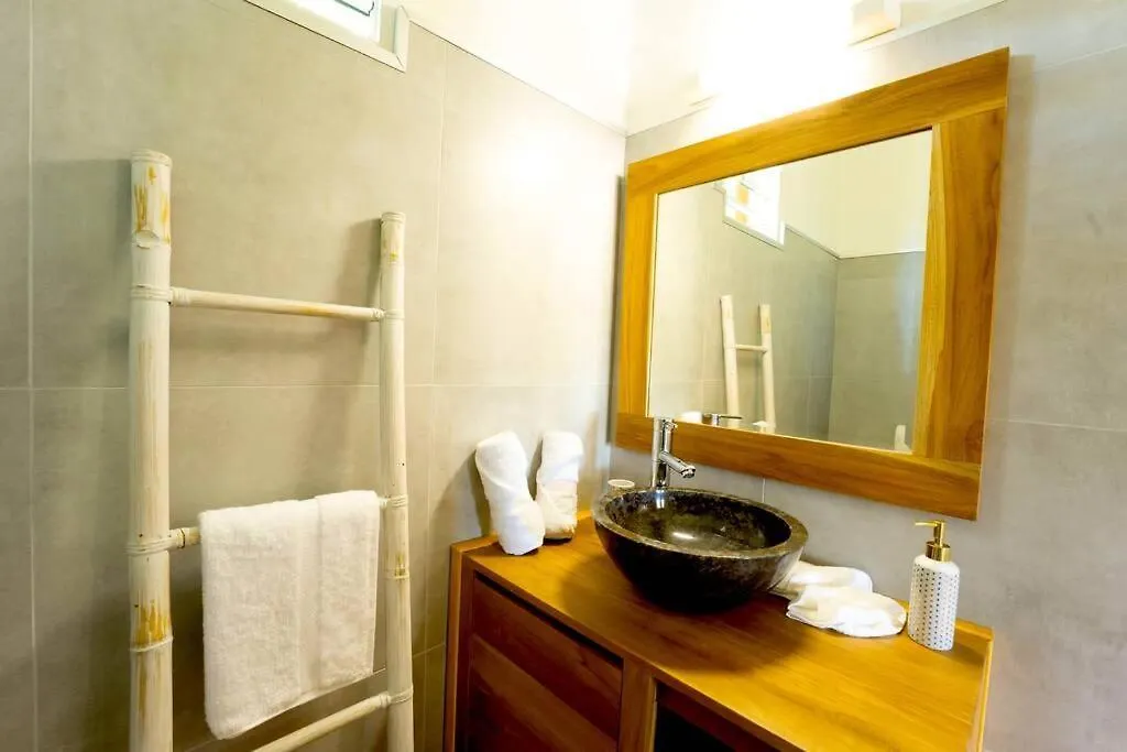 Apartment Bungalow Le Bombax - Vue Mer-Plage A 5Mn - Piscine Saint-Francois  Guadeloupe