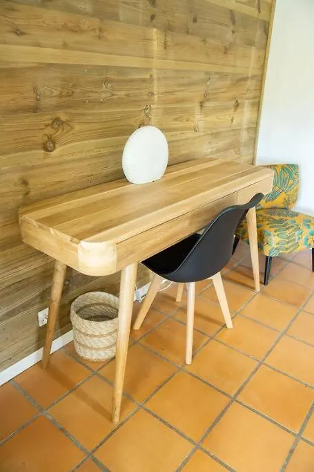 Apartment Bungalow Le Bombax - Vue Mer-Plage A 5Mn - Piscine Saint-Francois